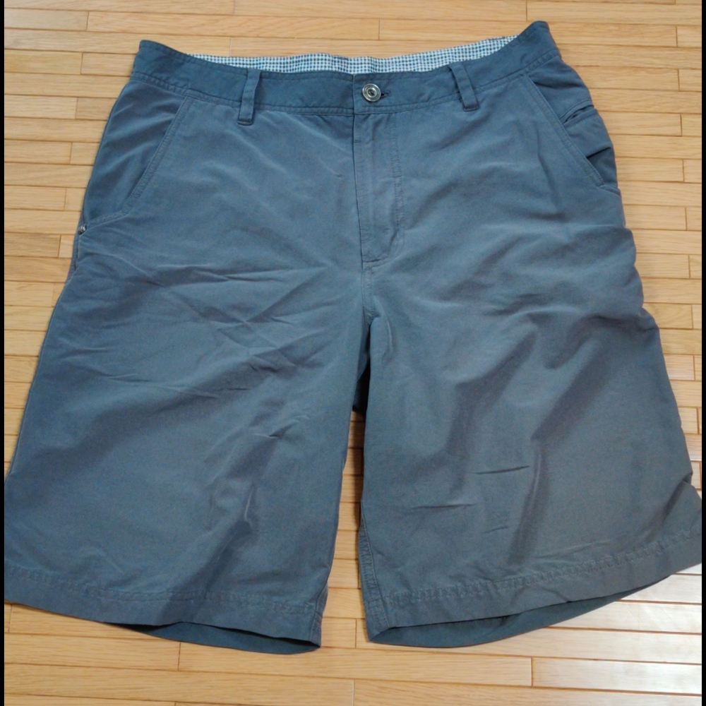 Lululemon men's Shorts size 36.